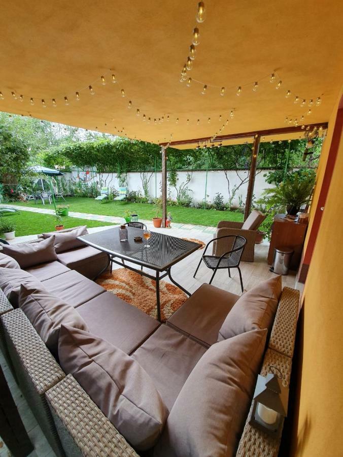 Casa Lucky Hotel Rîşnov Kültér fotó