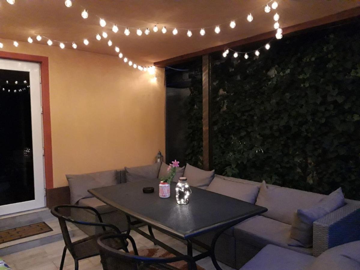 Casa Lucky Hotel Rîşnov Kültér fotó